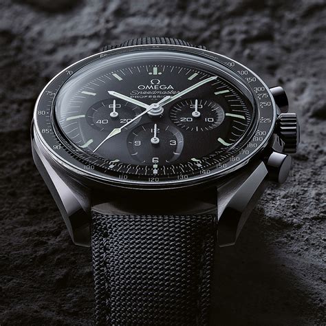 omega speedmaster professional moonwatch master chronometer